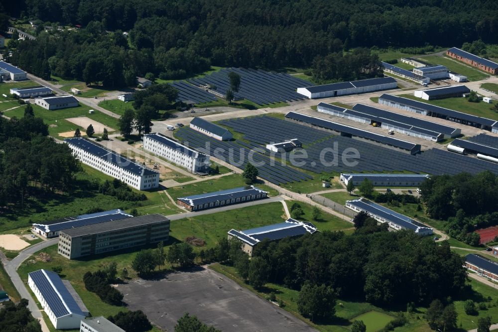 Schwerin aus der Vogelperspektive: Flüchtlingsheim- und Asylunterkunfts- Gebäude im Blücher Technologie- und Gewerbepark GmbH Stern Buchholz in Schwerin im Bundesland Mecklenburg-Vorpommern