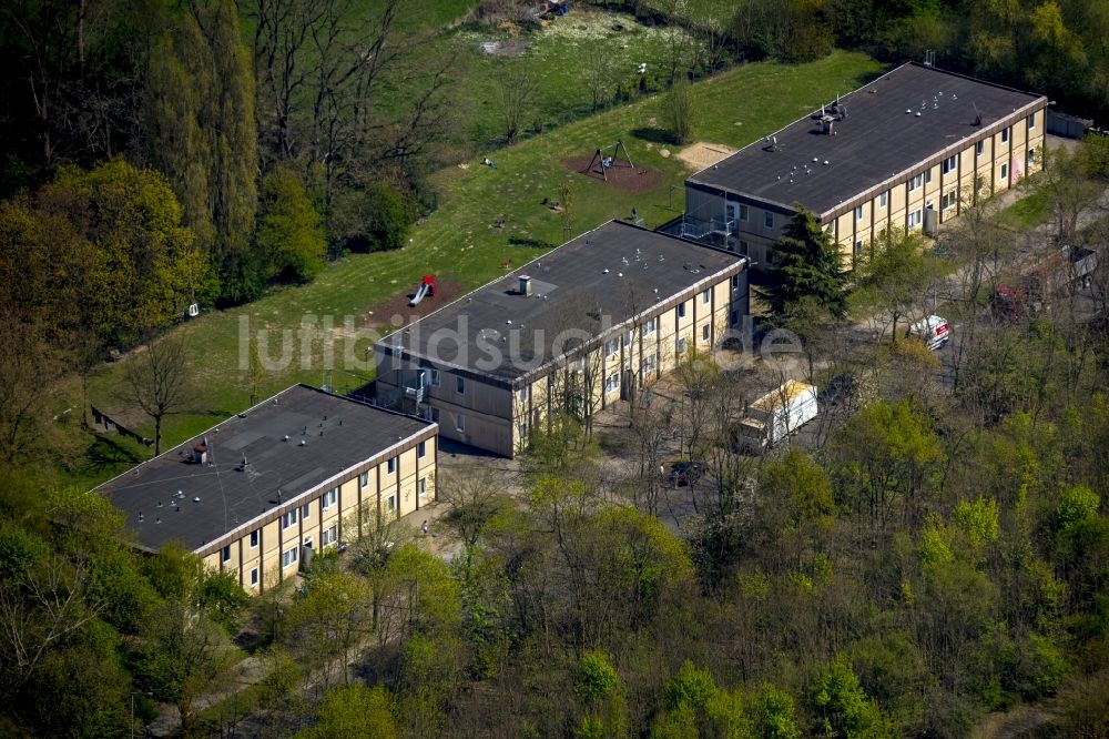 Luftbild Duisburg, Baerl - Flüchtlingsheim- und Asylunterkunfts- Gebäude in Duisburg im Bundesland Nordrhein-Westfalen