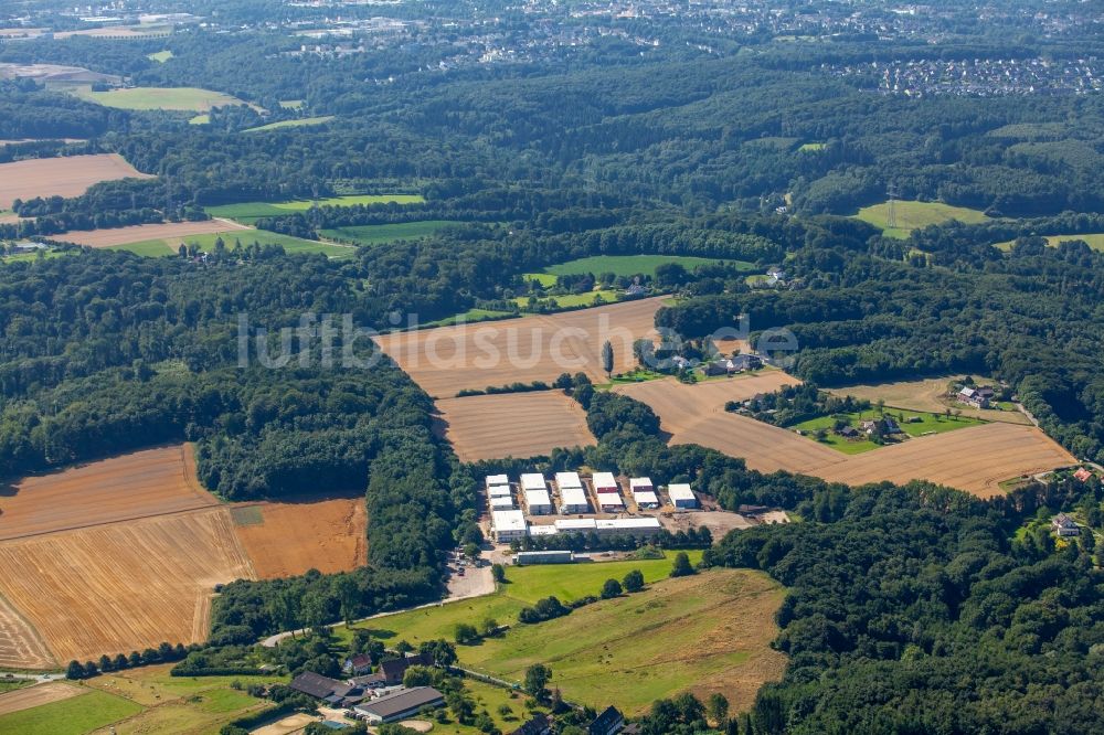 Fischlaken, Essen aus der Vogelperspektive: Flüchtlingsheim- und Asylunterkunfts- Gebäude in Fischlaken, Essen im Bundesland Nordrhein-Westfalen