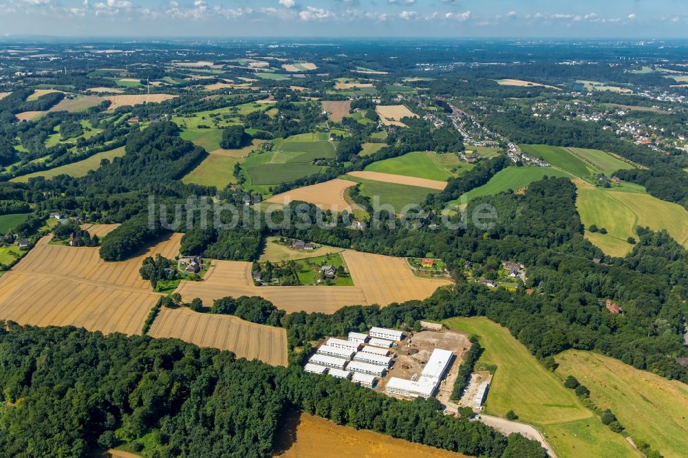 Fischlaken, Essen von oben - Flüchtlingsheim- und Asylunterkunfts- Gebäude in Fischlaken, Essen im Bundesland Nordrhein-Westfalen