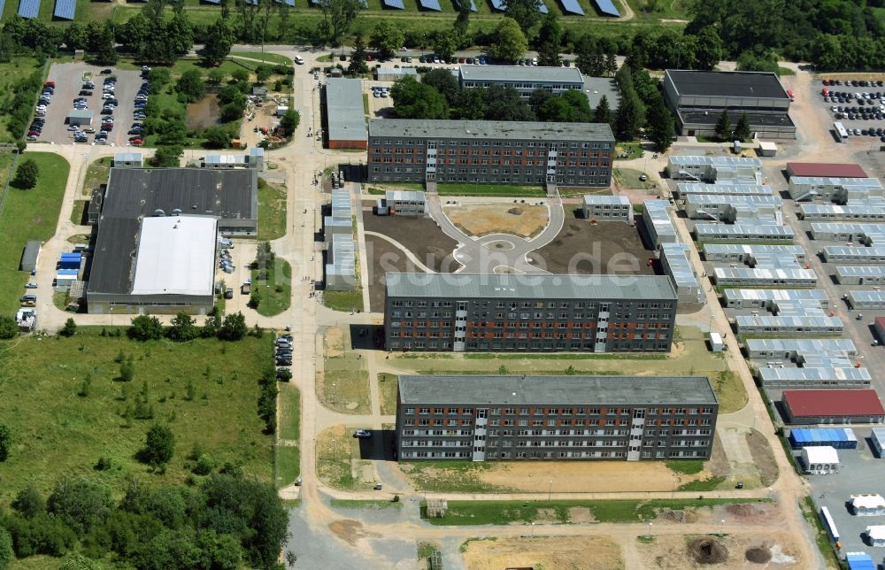 Halberstadt von oben - Flüchtlingsheim- und Asylunterkunfts- Gebäude Zentrale Anlaufstelle für Asylbewerber an der Friedrich-List-Straße in Halberstadt im Bundesland Sachsen-Anhalt