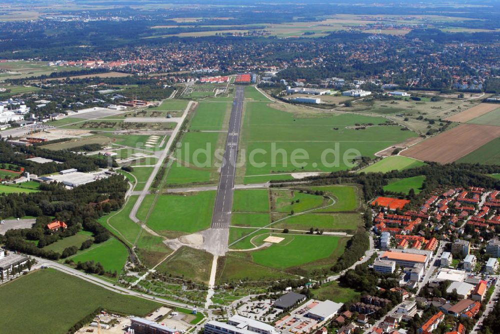 München aus der Vogelperspektive: Fliegerhorst Neubiberg München