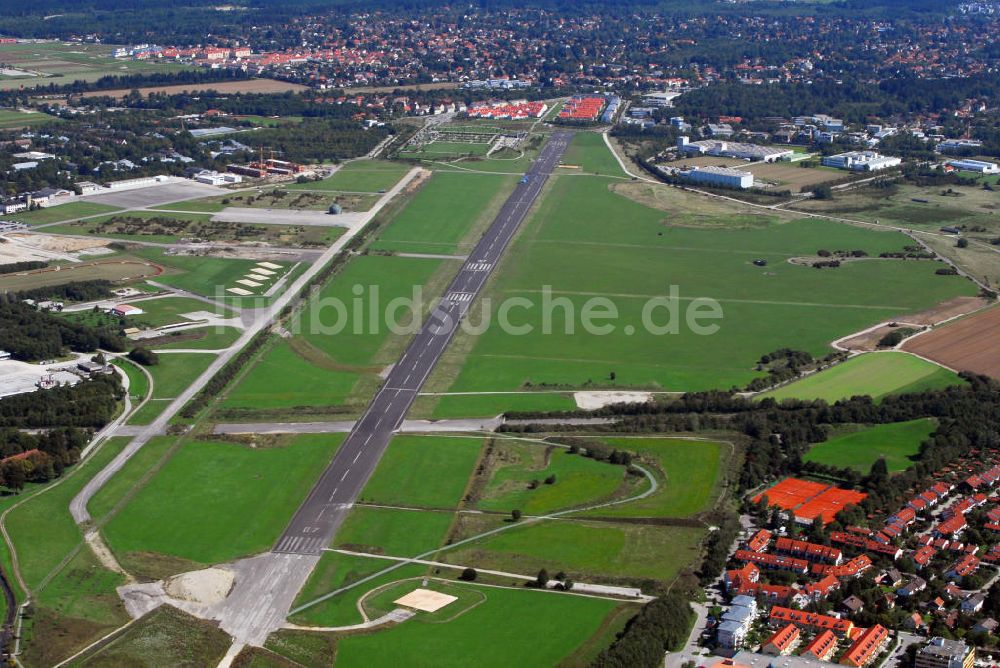 Luftbild München - Fliegerhorst Neubiberg München