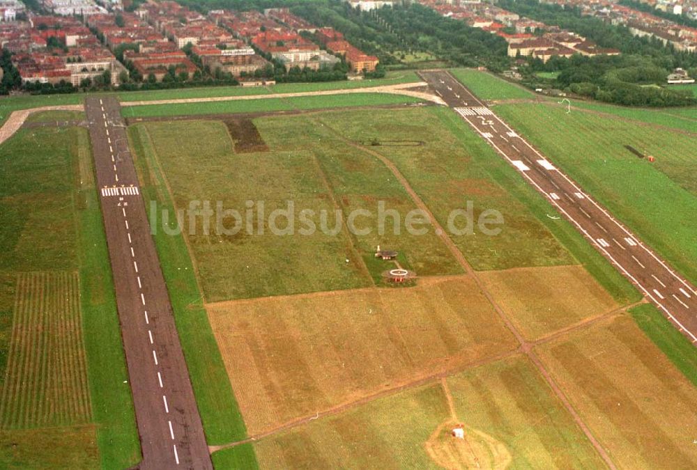 Luftaufnahme Berlin - Flughafen Berlin Tempelhof