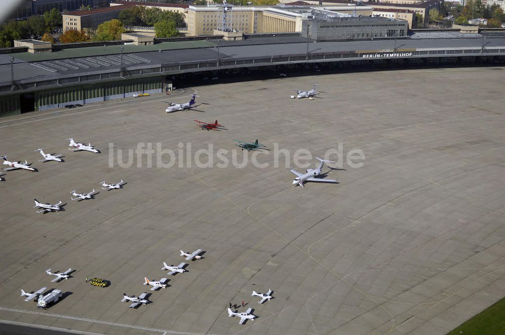 Berlin von oben - Flughafen Berlin - Tempelhof