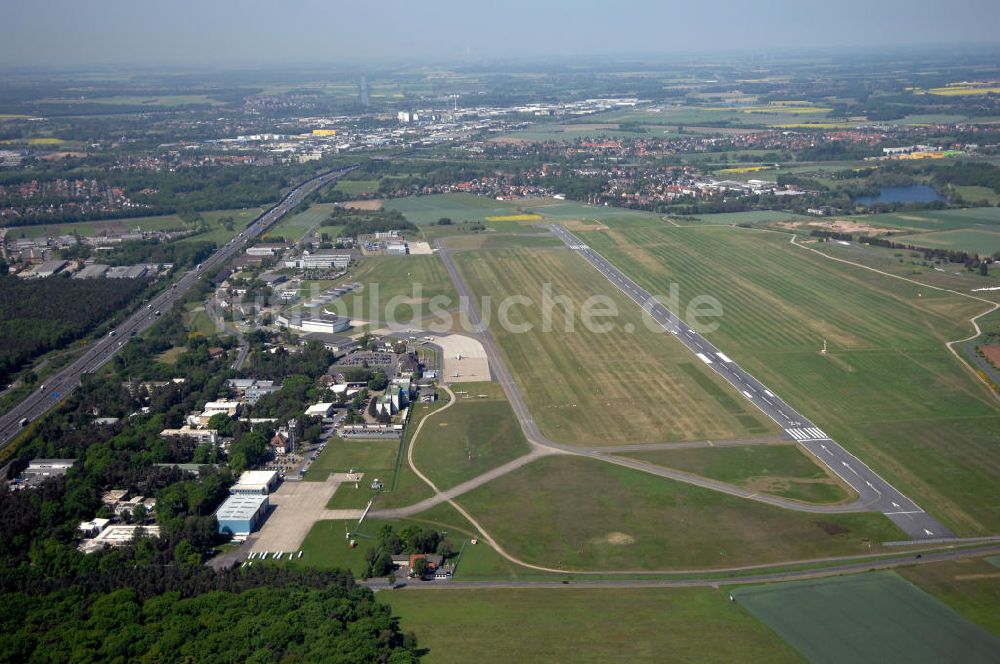 Luftbild Braunschweig - Flughafen Braunschweig - Wolfsburg