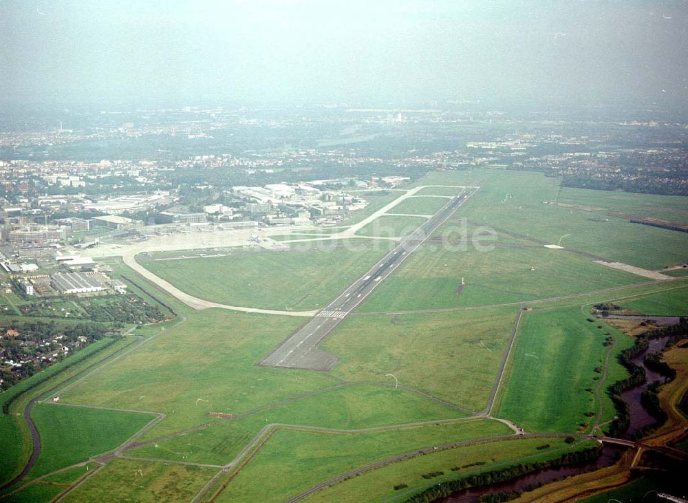 Luftbild Bremen - Flughafen in Bremen.