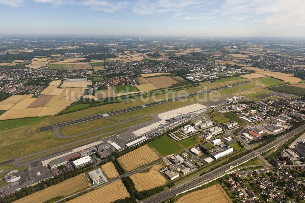 Dortmund aus der Vogelperspektive: Flughafen Dortmund - auch Dortmund Airport 21 genannt - im Bundesland Nordrhein-Westfalen