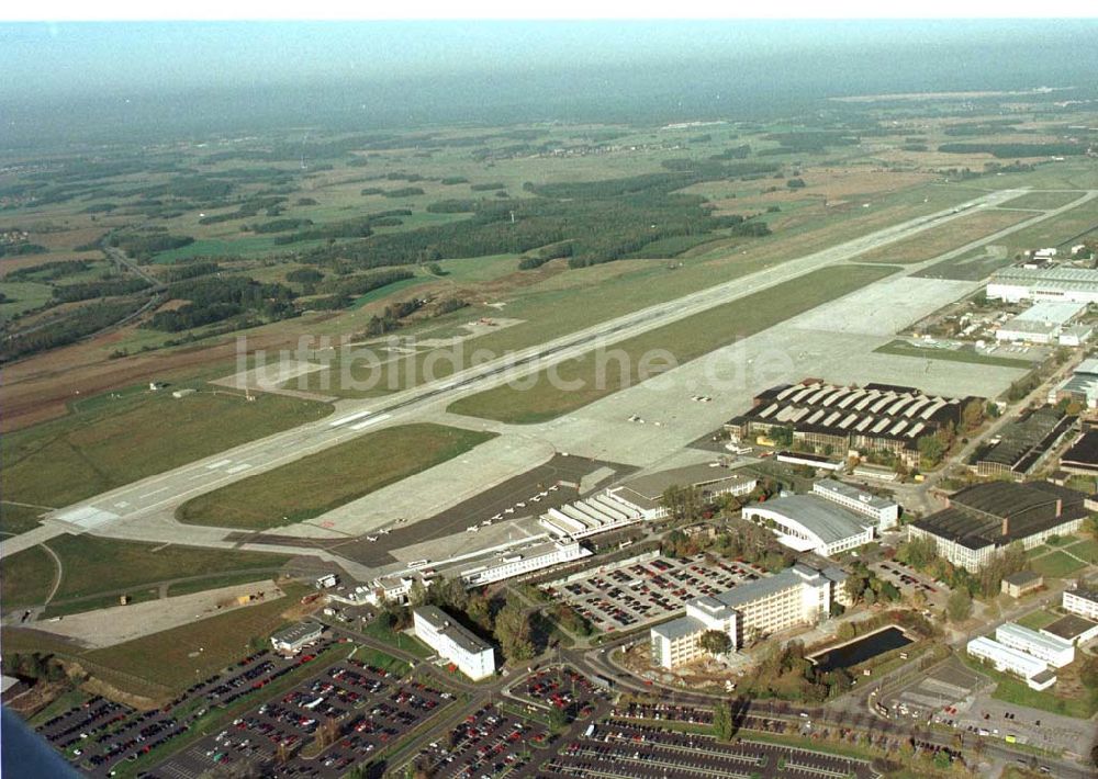 Dresden - Klotsche von oben - Flughafen Dresden Klotsche