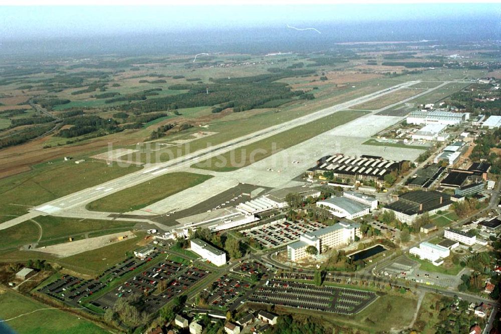 Dresden - Klotsche aus der Vogelperspektive: Flughafen Dresden Klotsche