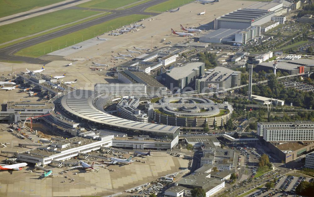 Luftbild Düsseldorf - Flughafen Düsseldorf