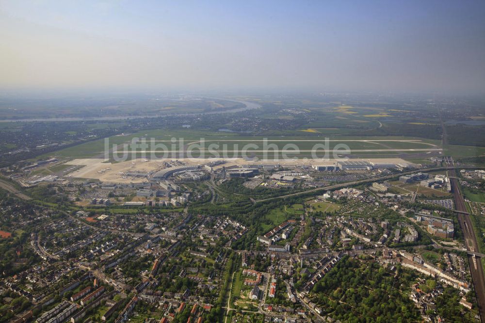 Luftaufnahme - Flughafen Düsseldorf