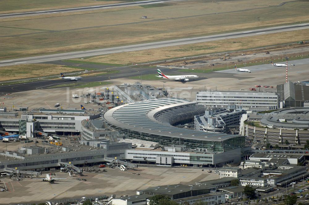 Luftbild Düsseldorf - Flughafen Düsseldorf International