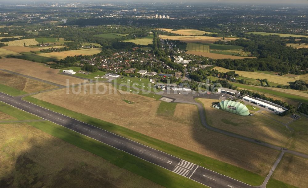 Luftaufnahme MÜLHEIM - Flughafen Essen / Mülheim im Bundesland Nordrhein-Westfalen