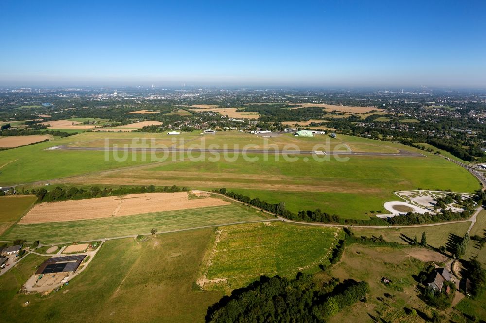 Luftaufnahme Essen - Flughafen Essen / Mülheim im Bundesland Nordrhein-Westfalen