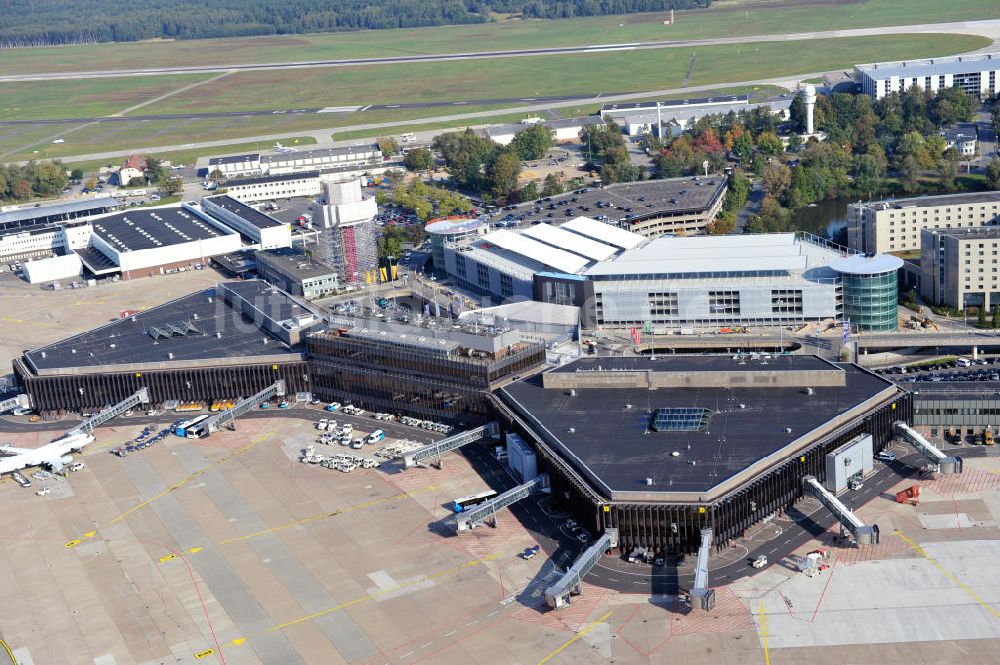 Hannover Langenhagen von oben - Flughafen Hannover