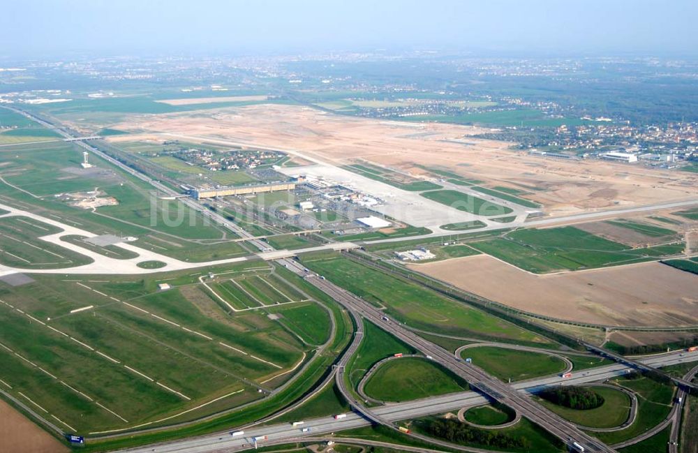 Luftaufnahme Leipzig - Flughafen Leipzig - Halle