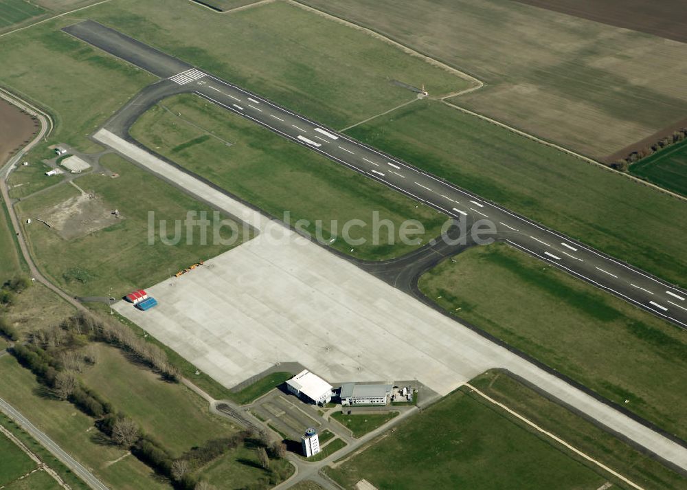 Luftaufnahme Cochstedt - Flughafen Magdeburg-Cochstedt