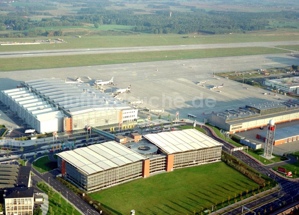 Luftbild Dresden - Flughafen im Ortsteil Klotzsche in Dresden im Bundesland Sachsen, Deutschland