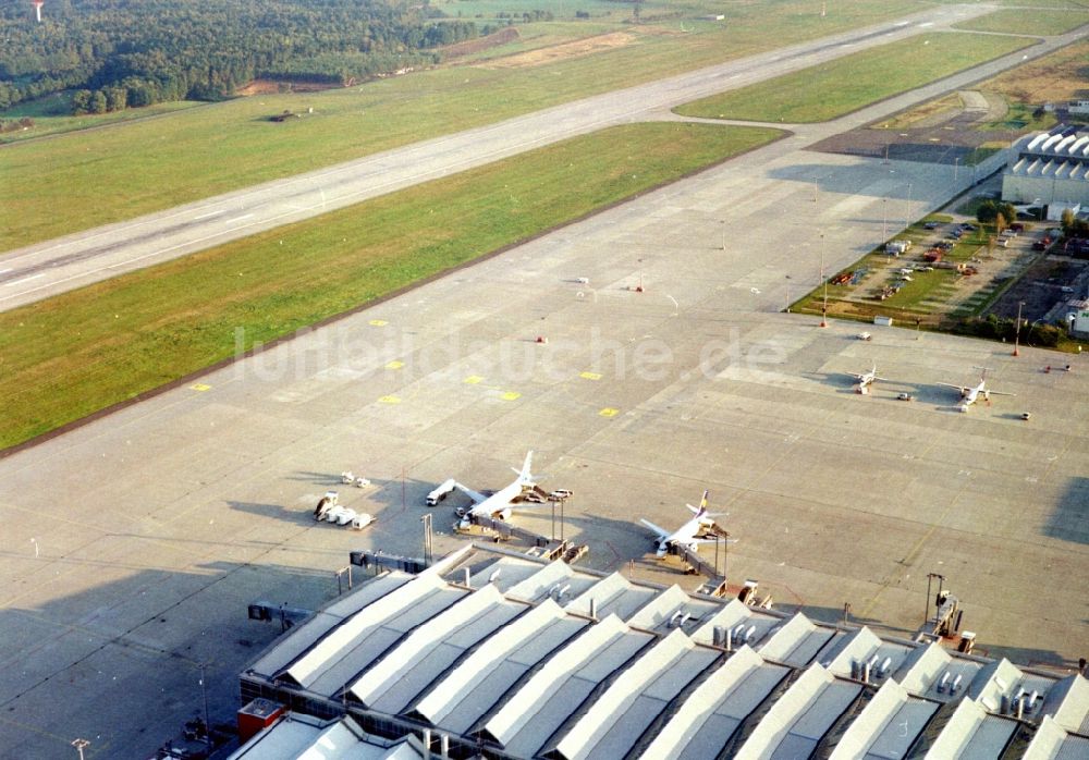 Luftbild Dresden - Flughafen im Ortsteil Klotzsche in Dresden im Bundesland Sachsen, Deutschland