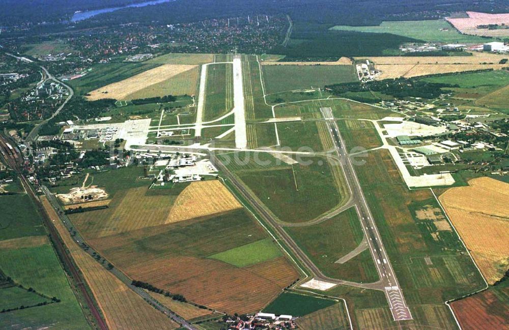 Schönefeld bei Berlin / Brandenburg von oben - Flughafen Schönefeld