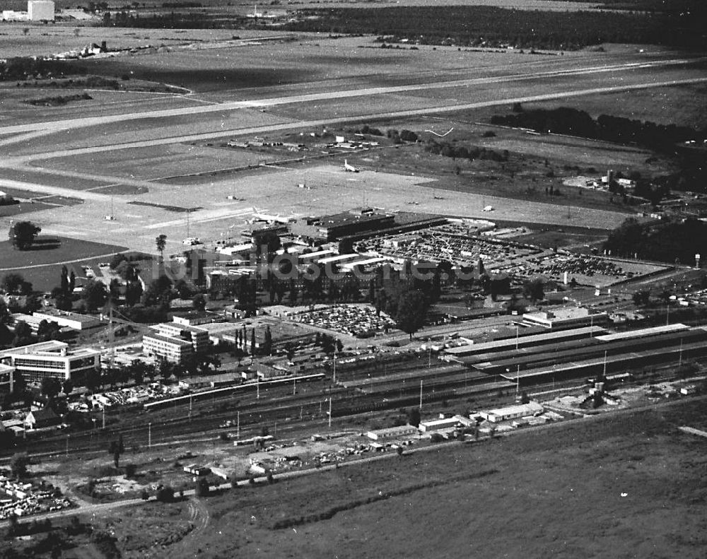 Luftbild Schönefeld bei Berlin - Brandenburg - Flughafen Schönefeld