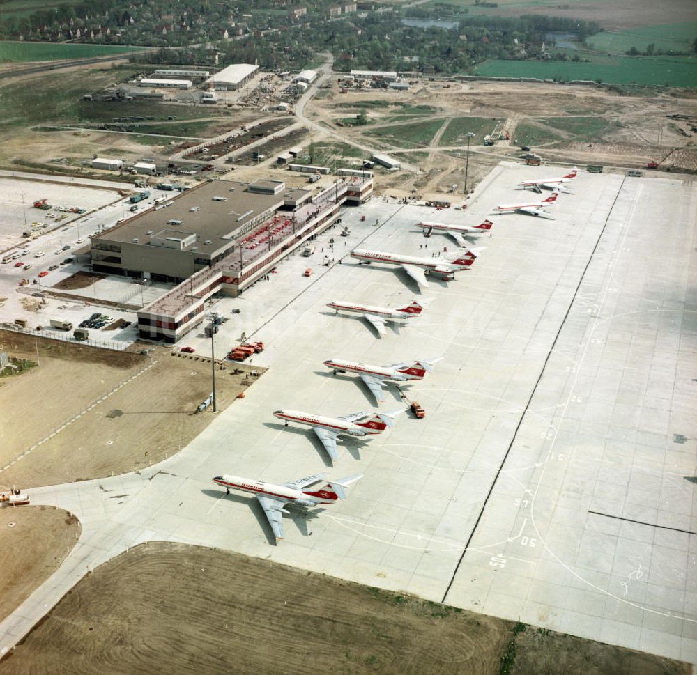 Schönefeld von oben - Flughafen Schönefeld bei Berlin