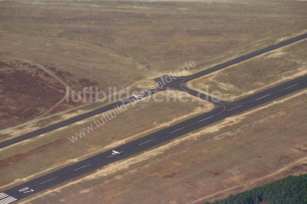 Luftaufnahme Berlin / Brandenburg - Flughafen Schönhagen Brandenburg