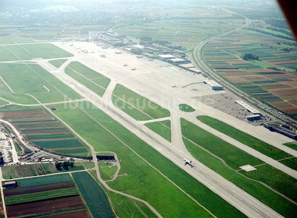 Luftaufnahme Stuttgart - Flughafen Stuttgart.