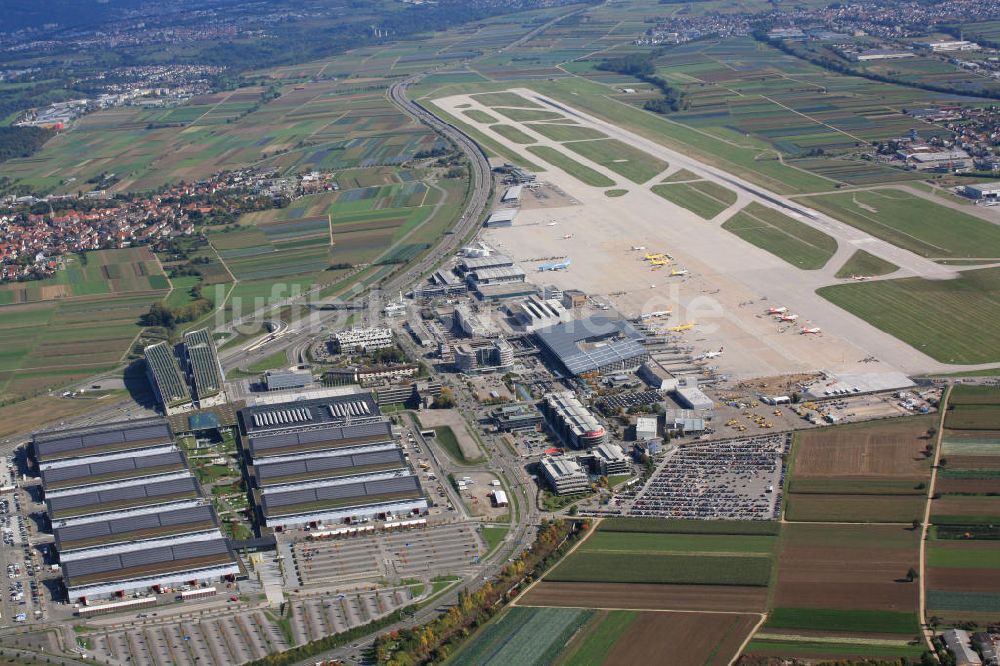 Luftaufnahme Stuttgart - Flughafen Stuttgart und Messegelände