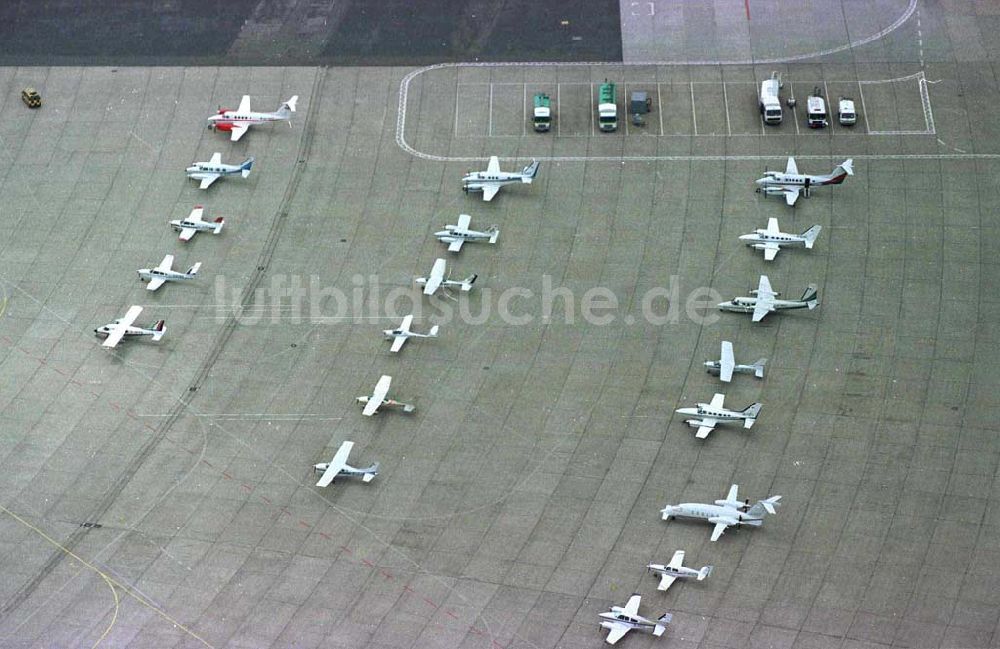 Luftaufnahme Berlin - Tempelhof - Flughafen Tempelhof