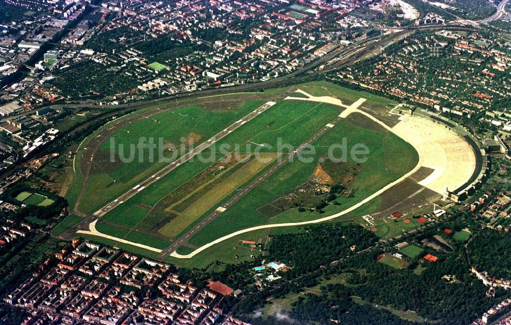 Luftbild Berlin - Flughafen Tempelhof THF