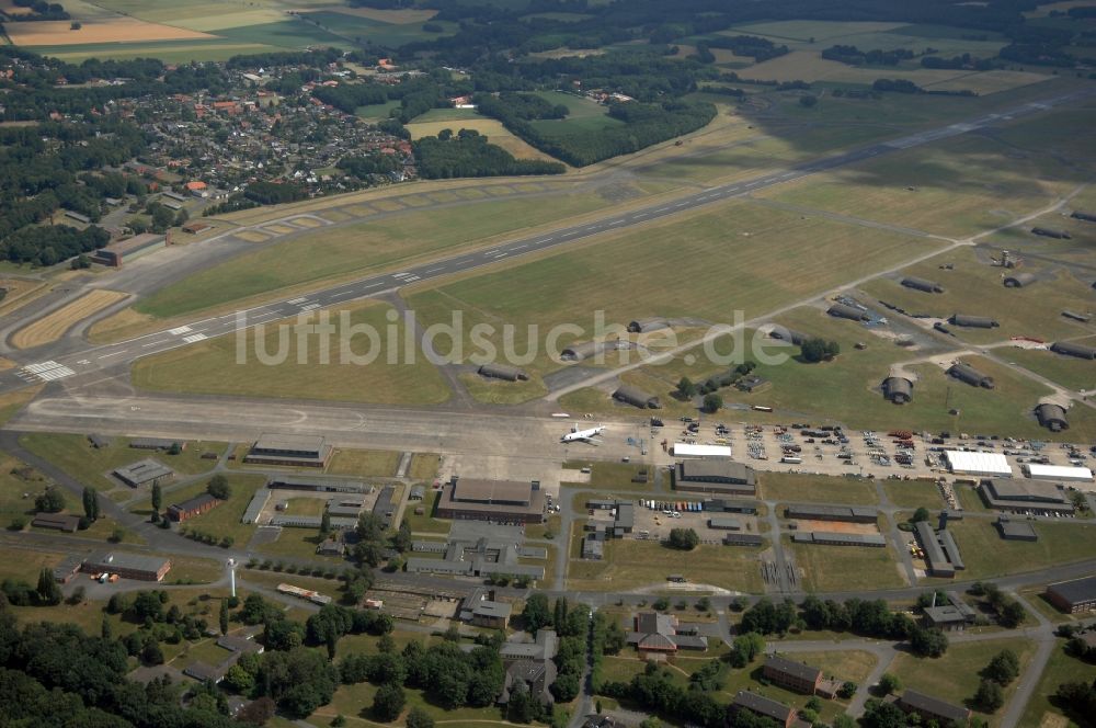 Ahlhorn aus der Vogelperspektive: Flugplatz der Ahlhorner Heide in Ahlhorn im Bundesland Niedersachsen, Deutschland