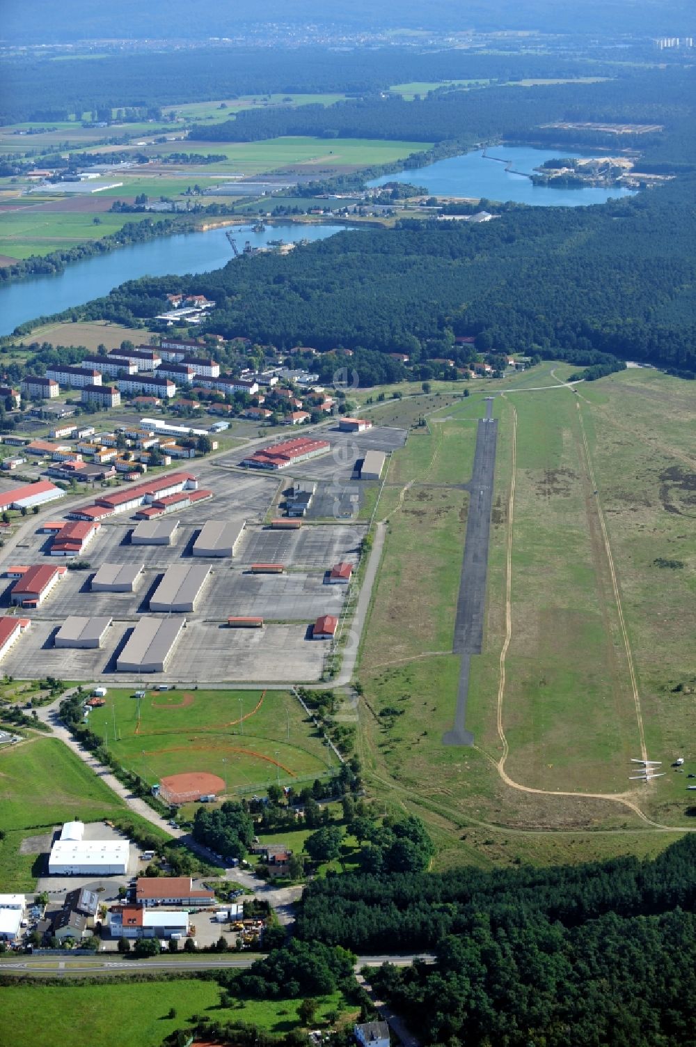 Luftaufnahme Babenhausen - Flugplatz Babenhausen im Bundesland Hessen