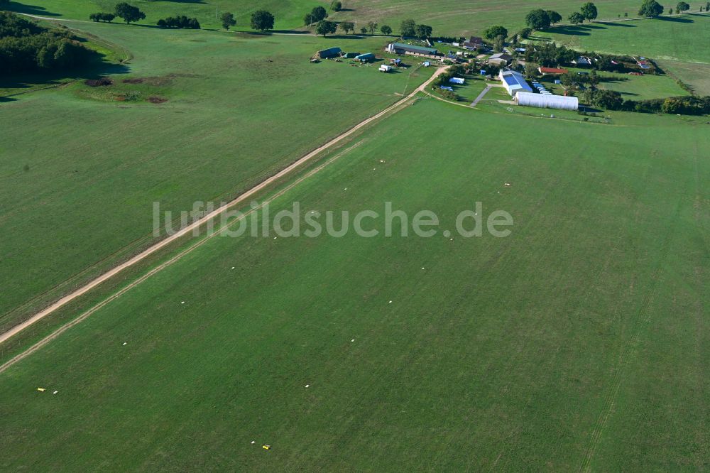 Berlinchen aus der Vogelperspektive: Flugplatz in Berlinchen im Bundesland Brandenburg, Deutschland