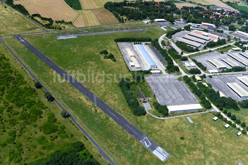 Luftbild Geldersheim - Flugplatz der Conn Barracks in Geldersheim im Bundesland Bayern, Deutschland