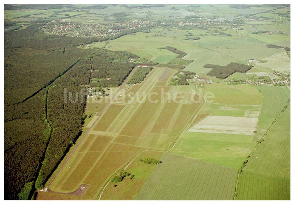 Eggersdorf bei Müncheberg / BRB von oben - Flugplatz Eggersdorf in Brandenburg