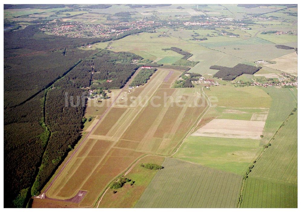 Eggersdorf bei Müncheberg / BRB aus der Vogelperspektive: Flugplatz Eggersdorf in Brandenburg