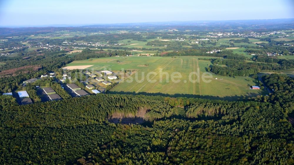 Bad Honnef von oben - Flugplatz Eudenbach im Bundesland Nordrhein-Westfalen, Deutschland