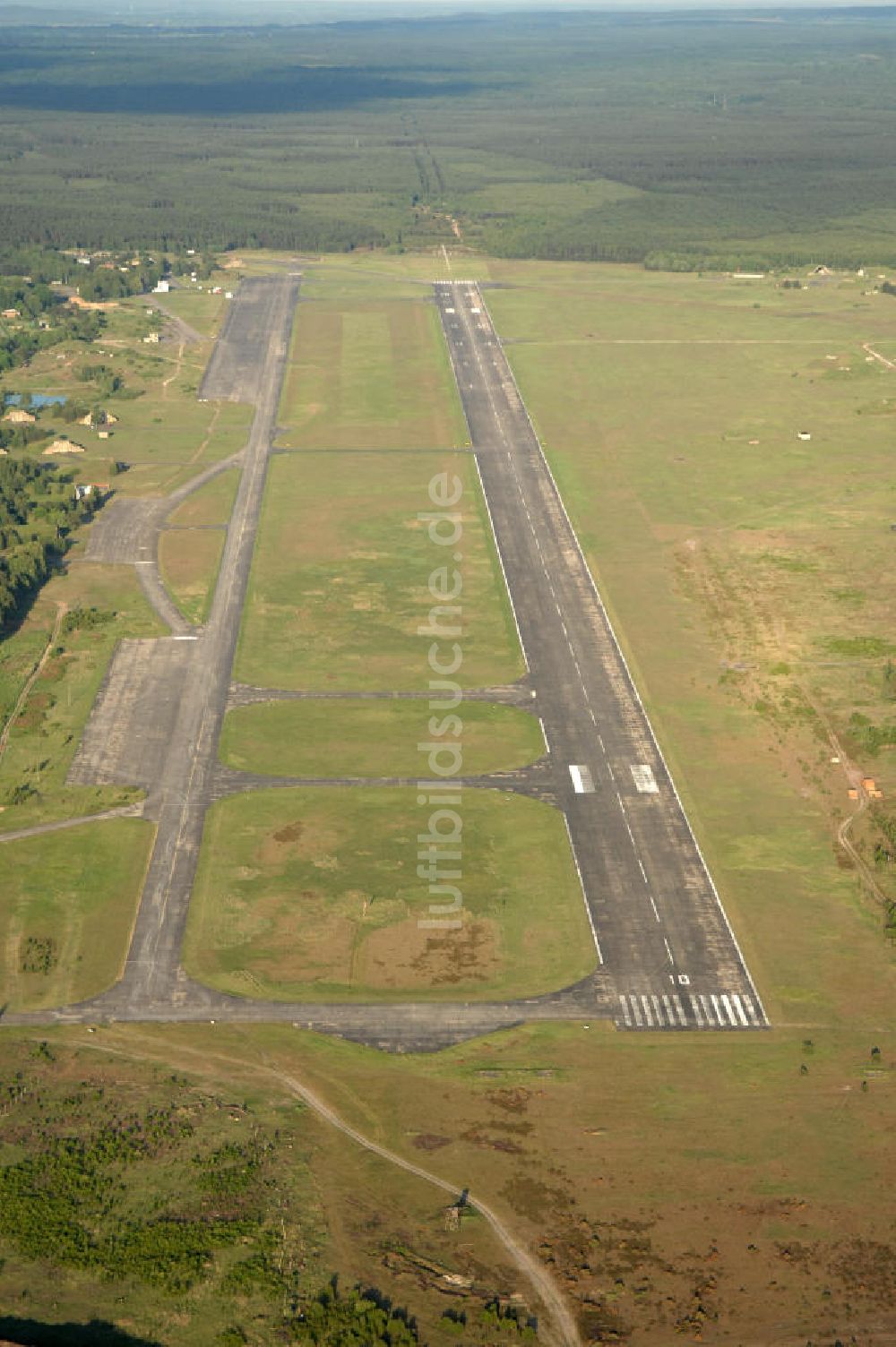 Eberswalde von oben - Flugplatz Finow bei Eberswalde