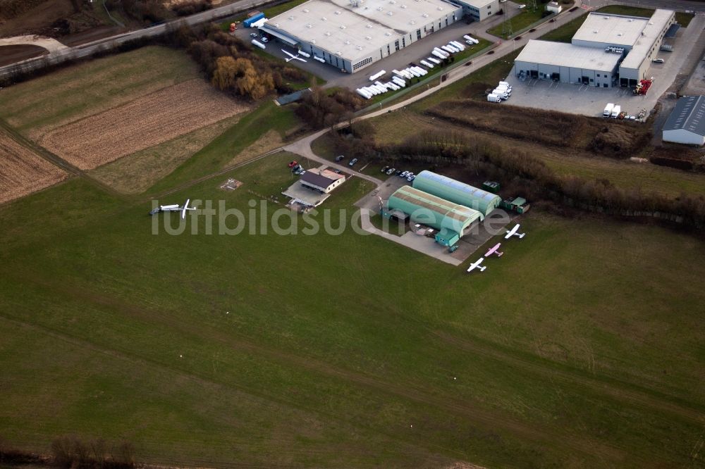 Bruchsal aus der Vogelperspektive: Flugplatz der Flugplatz Bruchsal in Bruchsal im Bundesland Baden-Württemberg