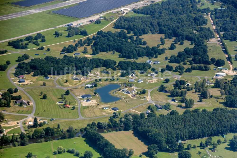 Luftbild Lärz - Flugplatz der Flugplatz Müritz Airpark in Lärz im Bundesland Mecklenburg-Vorpommern, Deutschland