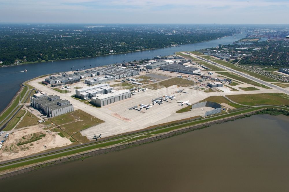 Luftaufnahme Hamburg - Flugplatz Hamburg-Finkenwerder im Bundesland Hamburg