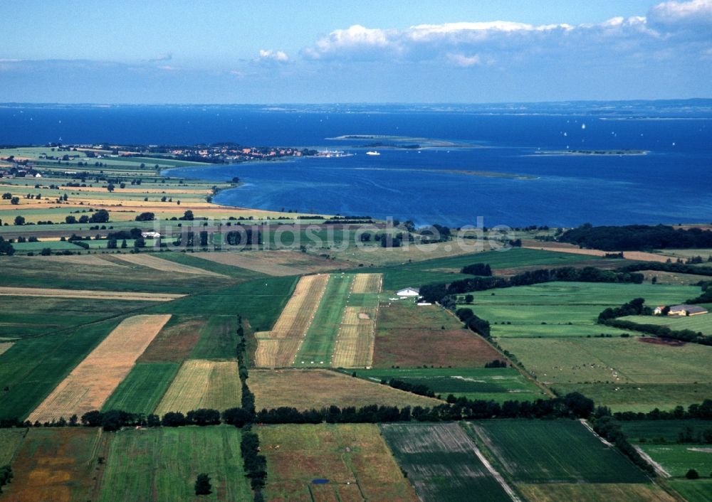 Luftbild Marstal - Flugplatz der Insel Ärö in Marstal in Dänemark