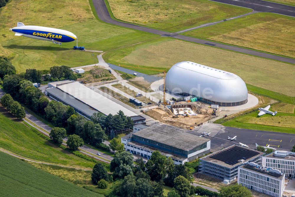 Luftbild Mülheim an der Ruhr - Flugplatz mit Luftschiffhallen der WDL Luftschiff GmbH in Mülheim an der Ruhr im Bundesland Nordrhein-Westfalen