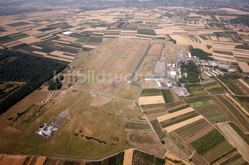 Luftbild Mainz - Flugplatz Mainz-Finthen in Mainz im Bundesland Rheinland-Pfalz