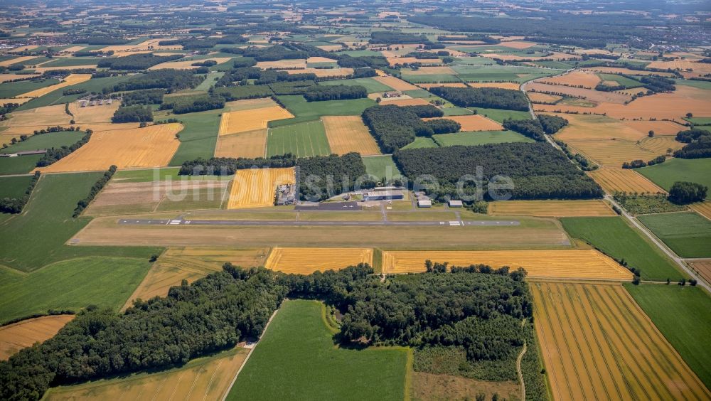 Telgte von oben - Flugplatz Münster-Telgte in Telgte im Bundesland Nordrhein-Westfalen, Deutschland