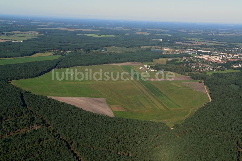 Blievenstorf von oben - Flugplatz Neustadt Glewe in Blievenstorf im Bundesland Mecklenburg-Vorpommern