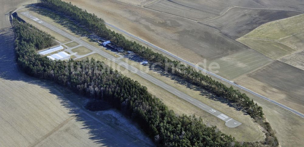 Oberhub von oben - Flugplatz Regensburg-Oberhub in Bayern