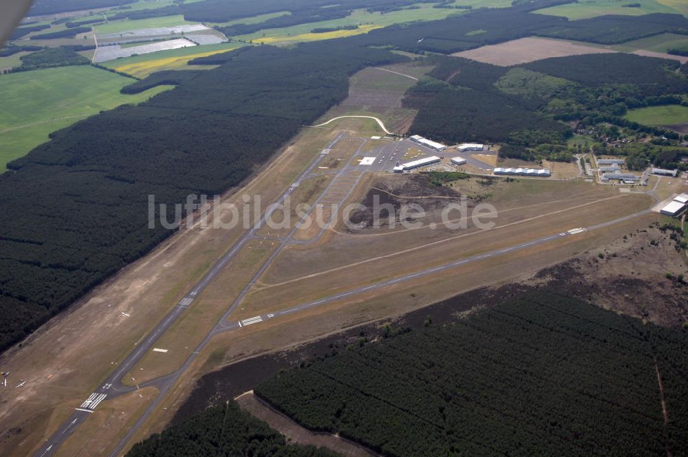 SCHÖNHAGEN aus der Vogelperspektive: Flugplatz Schönhagen in Brandenburg